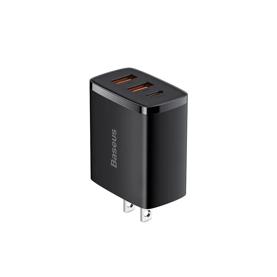 baseus-compact-caricatore-da-parete-30w-3-porte-pd-con-allocazione-intelligente- image 1