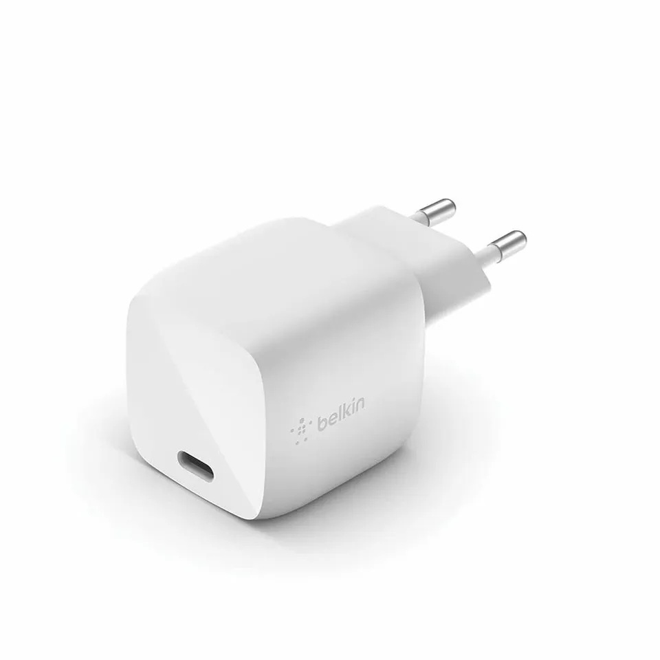 belkin-boost-charge-caricabatteria-da-parete-gan-usb-pd-30-w-usb-c-formato-compa image 1