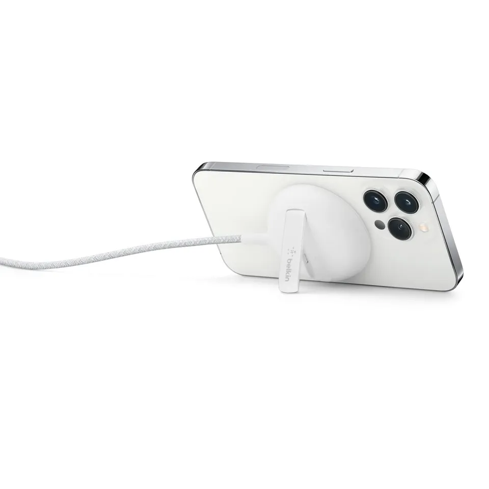 belkin-boostcharge-wia004-tappetino-di-ricarica-wireless-portatile-magsafe-15-w- image 1